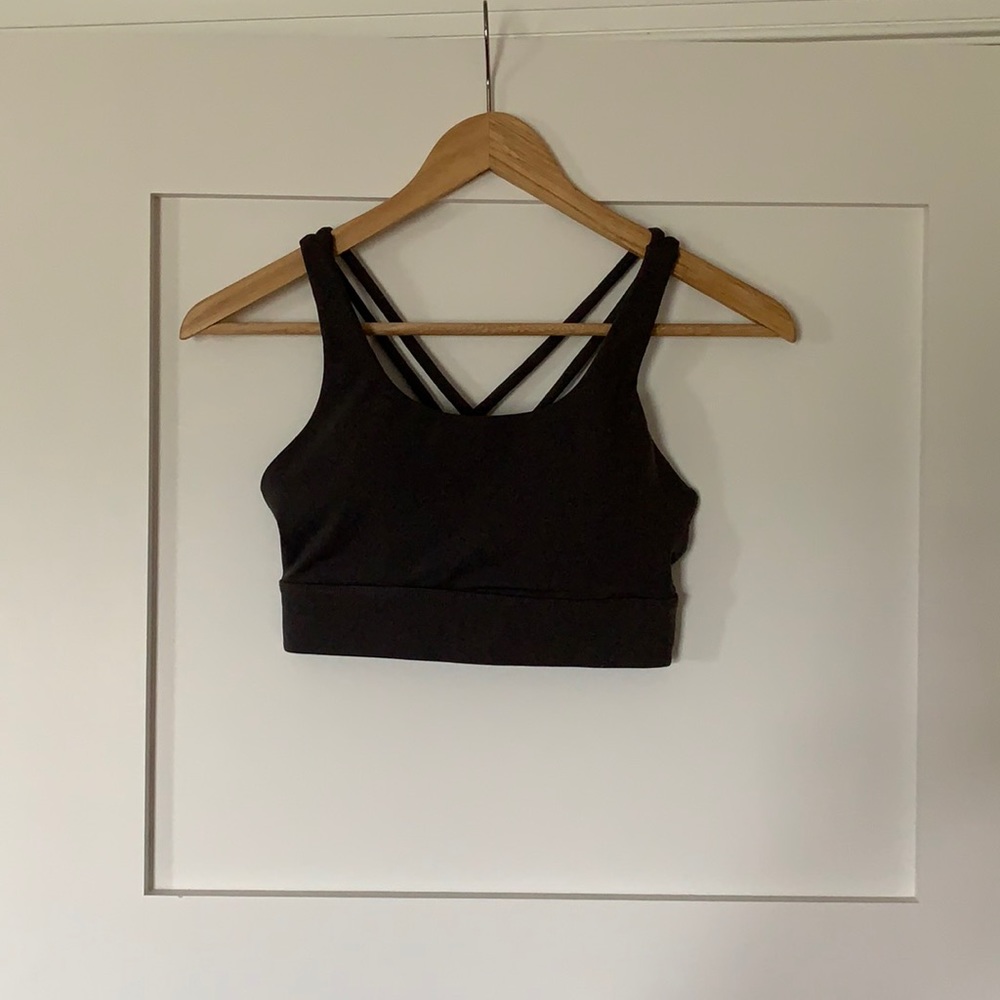 Savvi Sahara sports bra size small. Brand new.